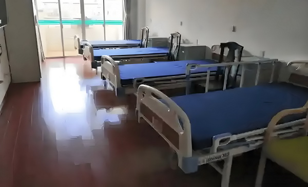 深圳应届生入户补贴_2025上海城市形象片焕新发布：上海新一刻，城市因你更美好 幸福就是一艘坐在船上